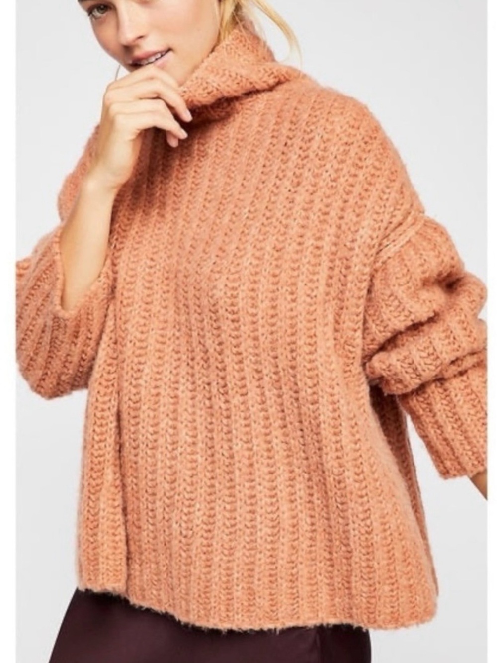 Free People Fluffy Fox Turtleneck Sweater in Papaya Dusty Rose XS Oversized Boxy